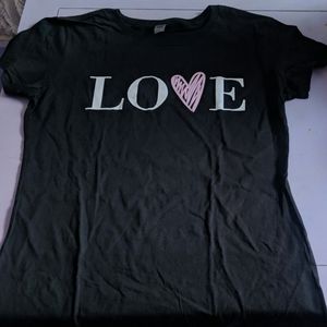 Women's t shirt